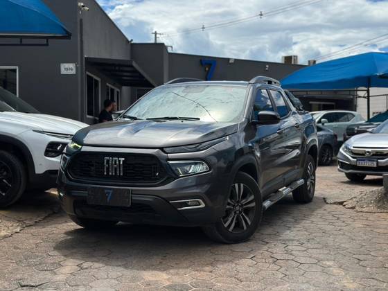 FIAT TORO 1.3 TURBO 270 FLEX FREEDOM AT6 FIAT TORO 1.3 TURBO 270 FLEX FREEDOM AT6